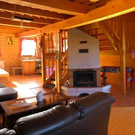 בית נופש Chatyliptov-drevenice S 3 Spalnami Jasna Liptovska Mara Aqvapark