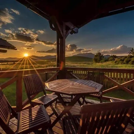 בית נופש Chatyliptov-Drevenice S 3 Spalnami Jasna Liptovska Mara Aqvapark *