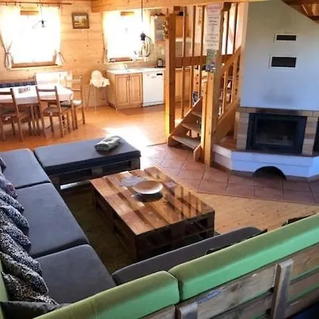 Chatyliptov-Drevenice S 3 Spalnami Jasna Liptovska Mara Aqvapark בית נופש Liptovský Mikuláš