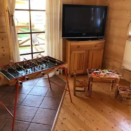 בית נופש Chatyliptov-drevenice S 3 Spalnami Jasna Liptovska Mara Aqvapark Liptovský Mikuláš