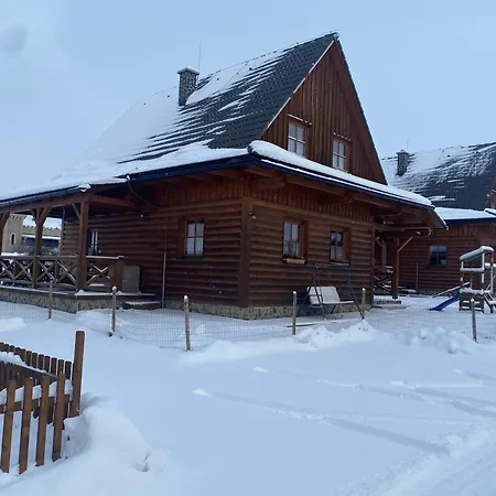 Feriehus Chatyliptov-drevenice Liptovsky Trnovec Aqvaparktatralandia-jasna Chopok