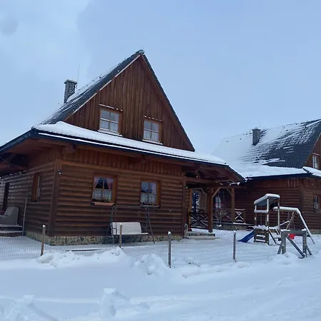 Chatyliptov-drevenice S 3 Spalnami Jasna Liptovska Mara Aqvapark Dovolenkový dom