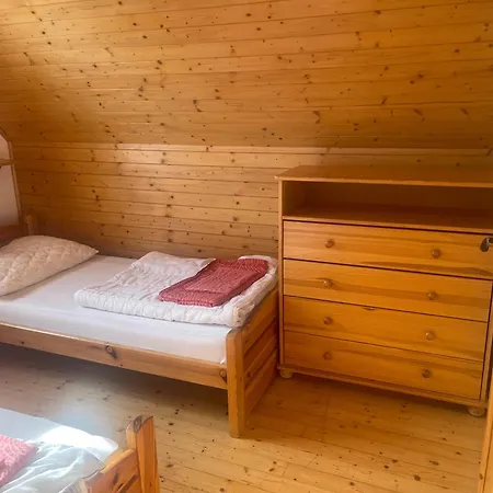 Chatyliptov-drevenice S 3 Spalnami Jasna Liptovska Mara Aqvapark * Liptovský Mikuláš