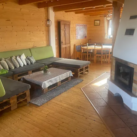 Chatyliptov-drevenice S 3 Spalnami Jasna Liptovska Mara Aqvapark Dovolenkový dom *