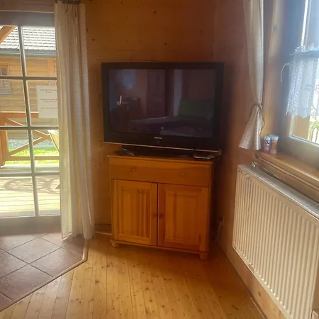 Chatyliptov-drevenice S 3 Spalnami Jasna Liptovska Mara Aqvapark بيت للعطل Liptovský Mikuláš