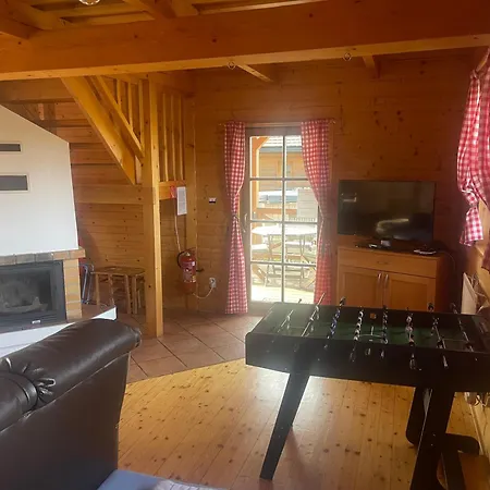 Chatyliptov-drevenice S 3 Spalnami Jasna Liptovska Mara Aqvapark Dovolenkový dom Liptovsky Mikulas