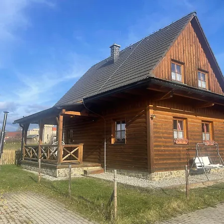 Chatyliptov-drevenice S 3 Spalnami Jasna Liptovska Mara Aqvapark * Liptovský Mikuláš